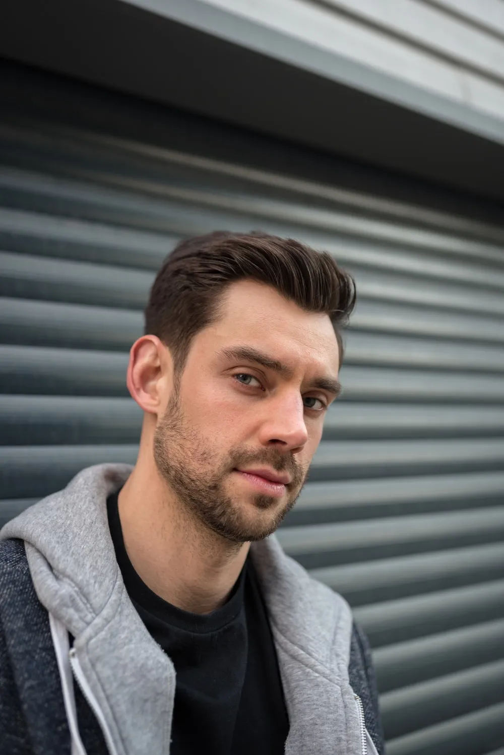 Customs commissioning agent